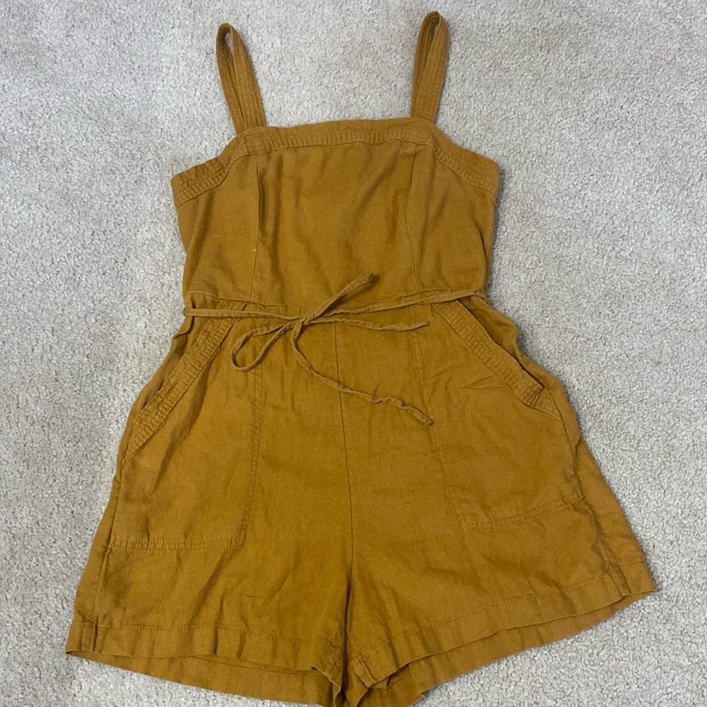 Old Navy Gold Short Overalls Size Small